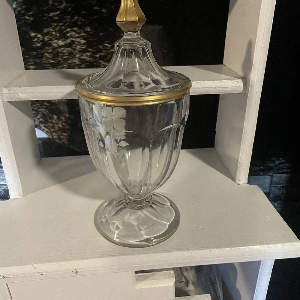 HANDPAINTED CRYSTAL FOOTED LIDDED CANDY JAR JEWELRY APOTHACARY‎ CABINET DISPLAY